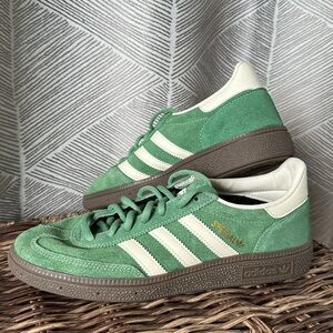 Adidas Spezial Green Women’s 8 Mens 6.5 Green Suede Brown Gum Sole Shoes Sneaker